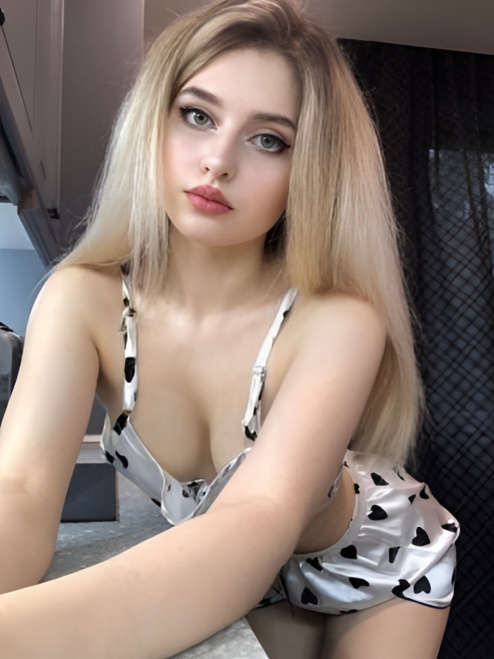 Мирослава привлекальеная девушка из Струнино цена от 3000 руб