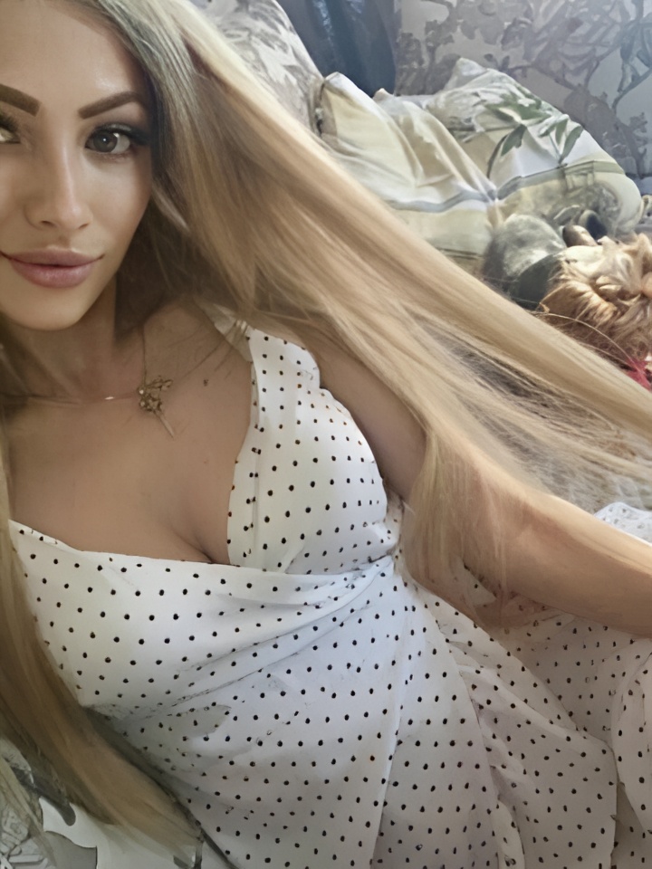 Индивидуалка София, доступна для личного знакомства от 4000 руб