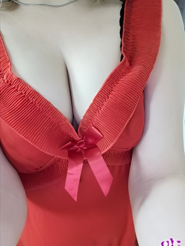 Елена привлекательная девушка из Струнино цена от 10000 руб