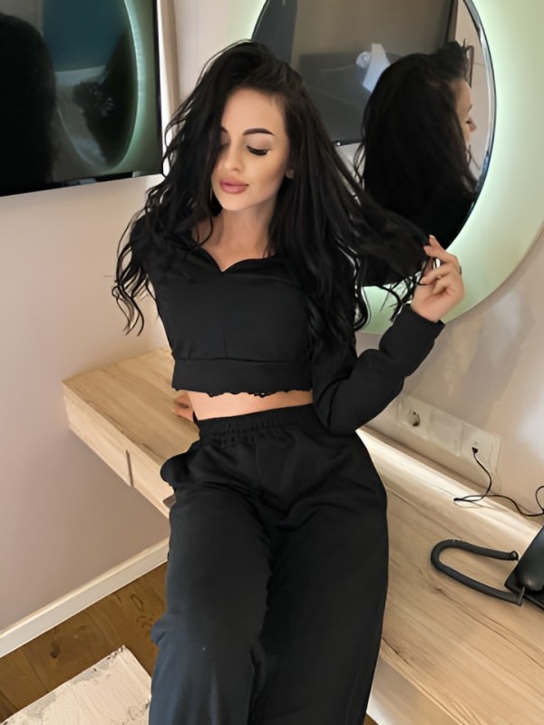 Лика привлекательная девушка из Струнино цена от 1500 руб