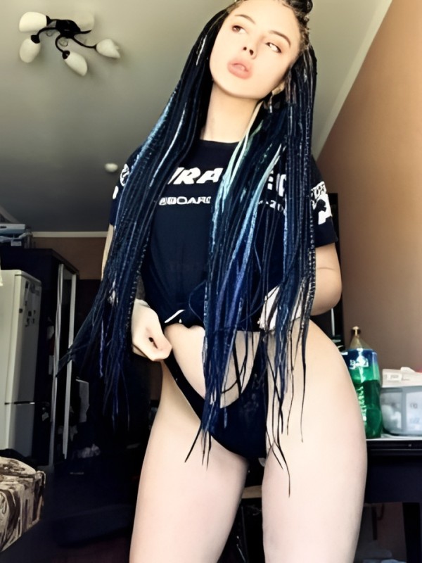 Рахиль привлекательная девушка из Струнино цена от 10000 руб